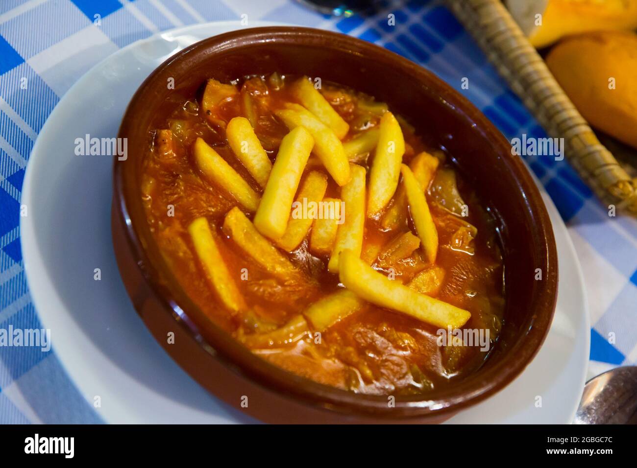 Stewed tripe with potatoes Stock Photo Alamy