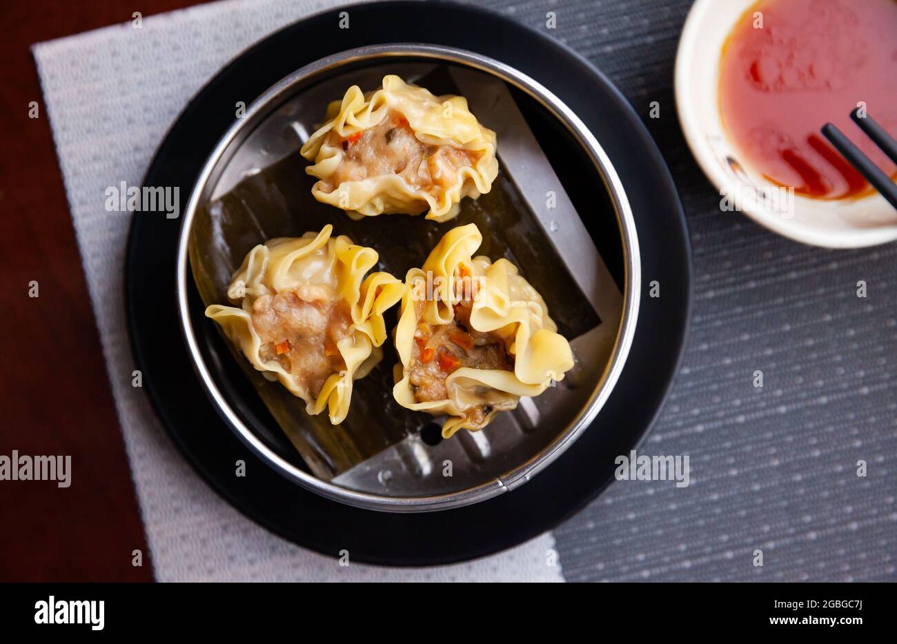 Japanese steamed dumplings Siu mai Stock Photo Alamy