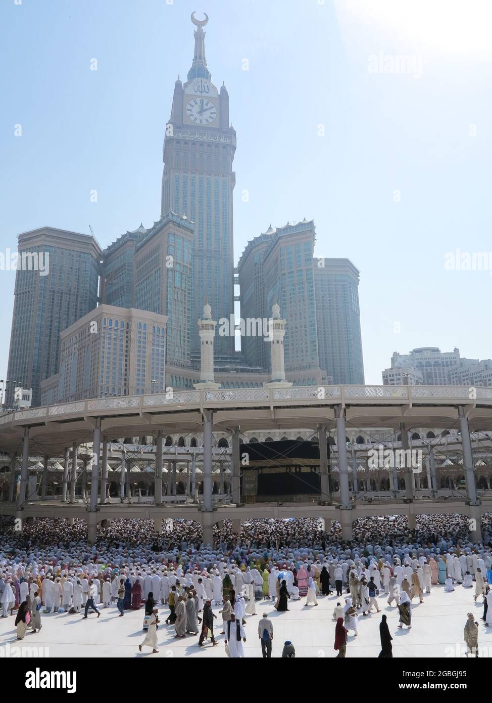 Mecca clock tower hi-res stock photography and images - Alamy