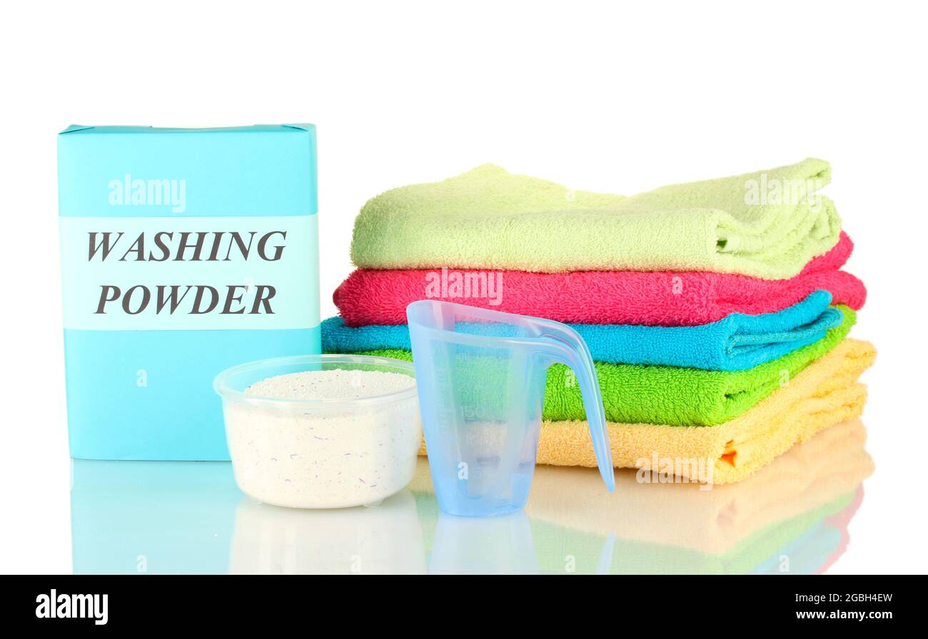 https://c8.alamy.com/comp/2GBH4EW/box-of-washing-powder-with-blue-measuring-cup-and-towels-isolated-on-white-2GBH4EW.jpg