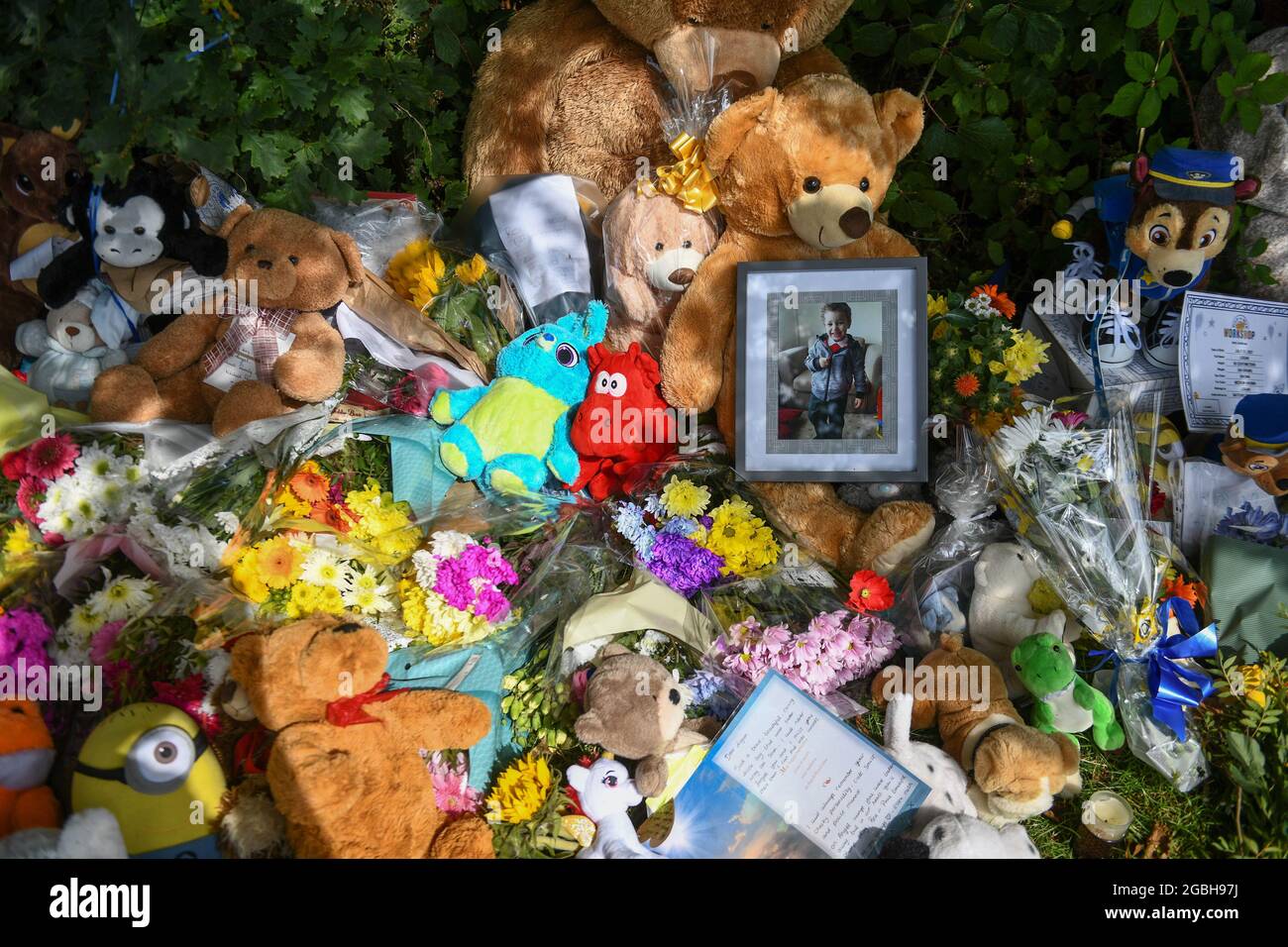 Teddy Bears Lie On The Floor Near To The Site Where Five Year Old Logan Williamson Also Know As Logan Logan Mwangi Died As People Pay Their Respects After The Death Of The Toddler