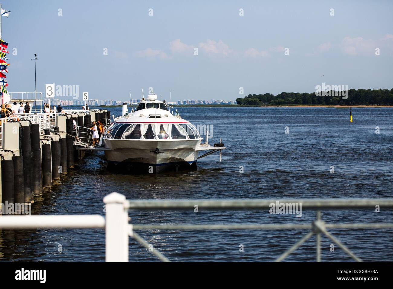 Saint-Petersburg, Petergof, Russia - July 09 2021: Meteor, hydrofoil boat near the Peterhof pier. Stock Photo