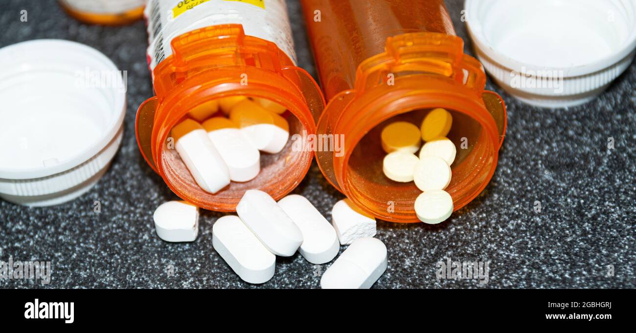 prescribe-opioids-hi-res-stock-photography-and-images-alamy