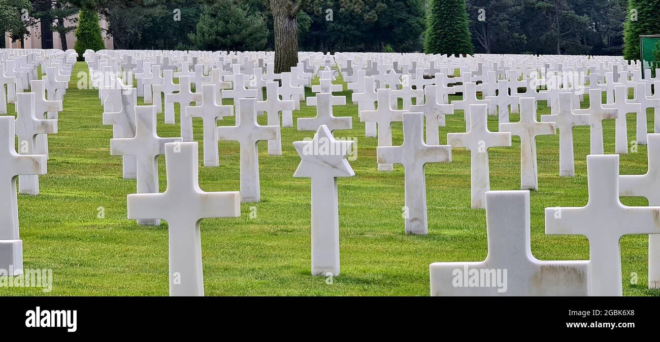 Rows of white crosses at the American war cemetery in Normandy. Stock Photo