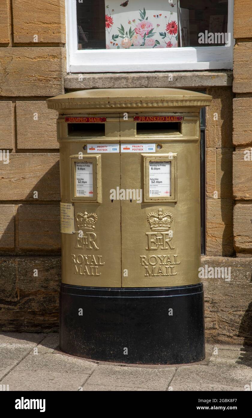 Sherborne, Dorset, England, UK. 2021. Post office building in town