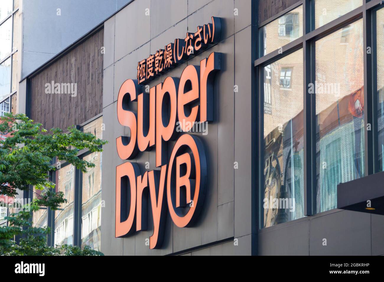 NEW YORK, USA - MAY 15, 2019: The Super Dry sign on the exterior of their  clothing store in New York. Superdry is part of Supergroup PLC, a British  Stock Photo - Alamy