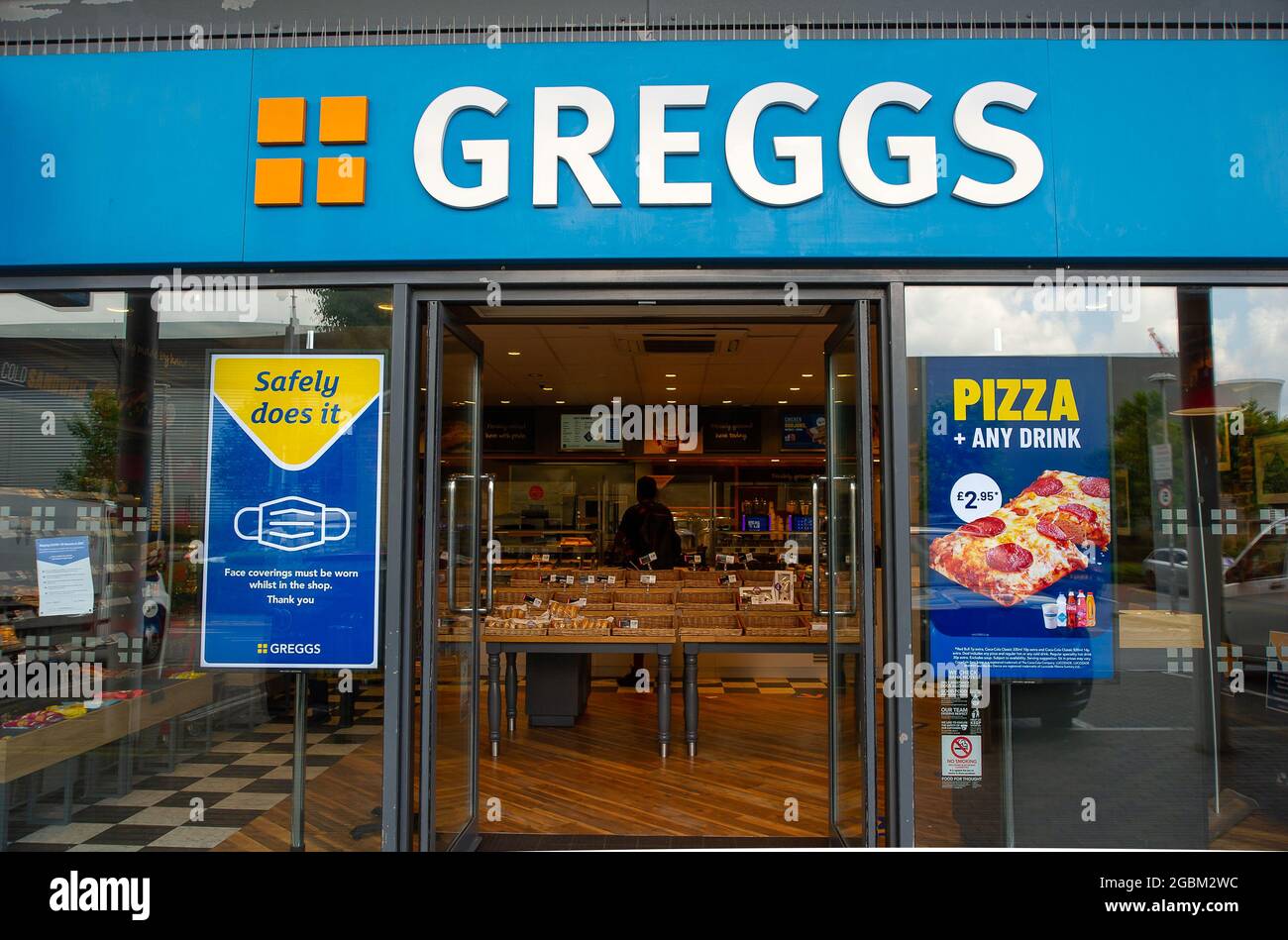 Slough, Berkshire, UK. 4th August, 2021. A Greggs shop on Slough Trading Estate. High Street bakers, Greggs have announced that they are to recruit an additional 500 staff across their stores and that they plan to open another 100 branches. A new drive thru store is under construction in Slough, Berkshire. Credit: Maureen McLean/Alamy Live News Stock Photo