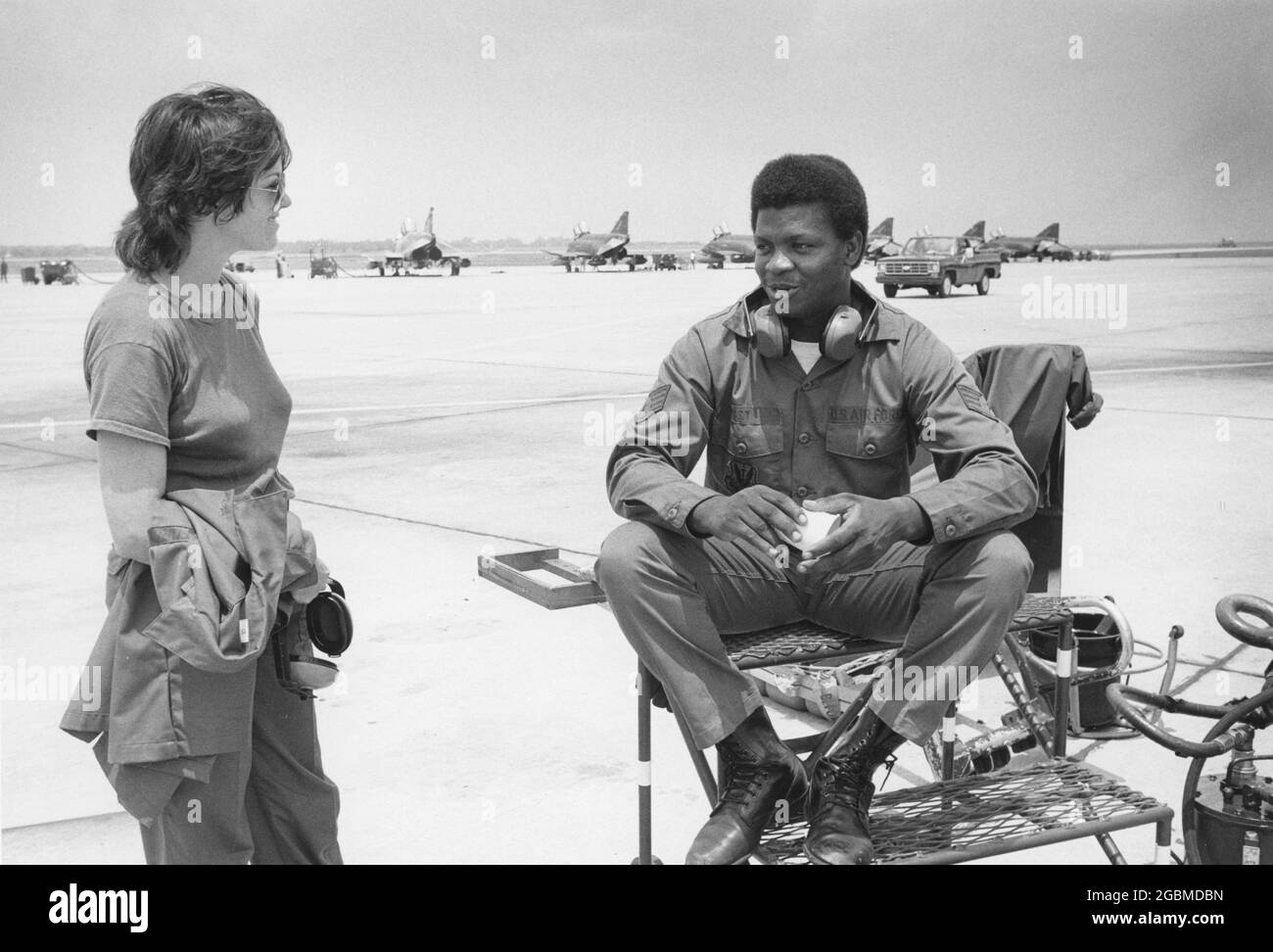 Black male flight mechanic hi-res stock photography and images - Alamy