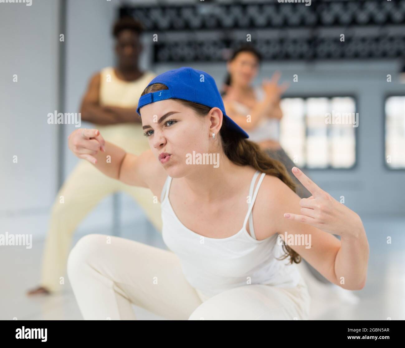 Team of dancers performing hiphop dance Stock Photo Alamy