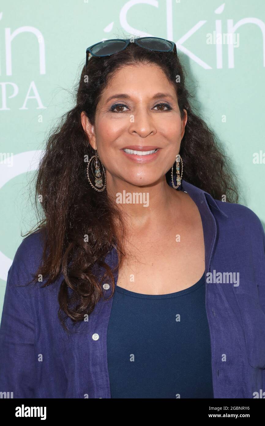 Beverly Hills, California, USA. 31st July, 2021. News anchor Christine Devine attending the