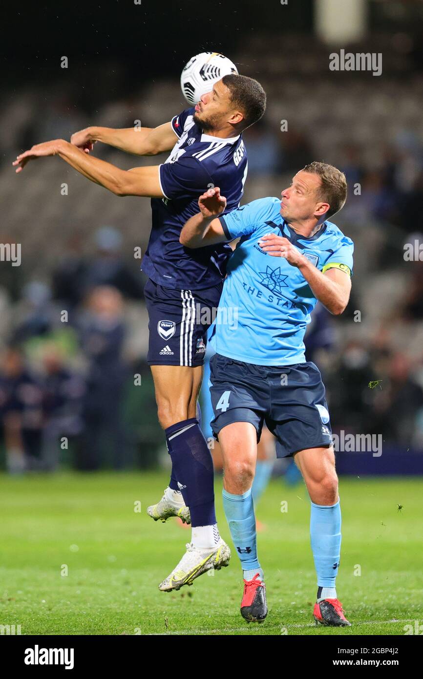 SYDNEY, AUSTRALIA - MAY 19: Rudy Gestede of Melbourne Victory and Alex Wilkinson of Sydney FC challenge for a header during the A-League soccer match between Sydney FC and Melbourne Victory on May 19, 2021 at Netstrata Jubilee Stadium in Sydney, Australia. (Photo by Speed Media/Icon Sportswire)Credit: Pete Dovgan/Speed Media/Alamy Live News Stock Photo