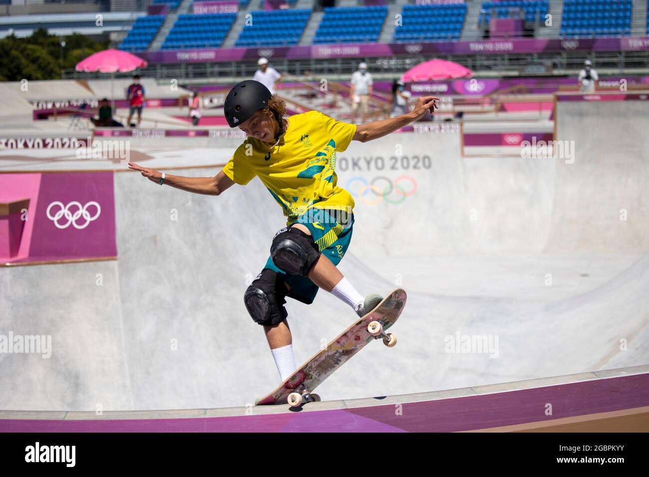 Australian skater hi-res stock photography and images - Alamy