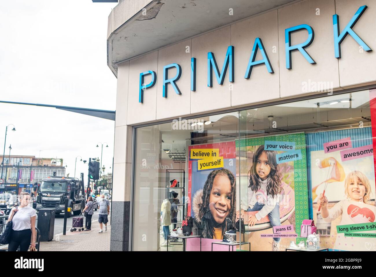 Primark brand hi-res stock photography and images - Alamy