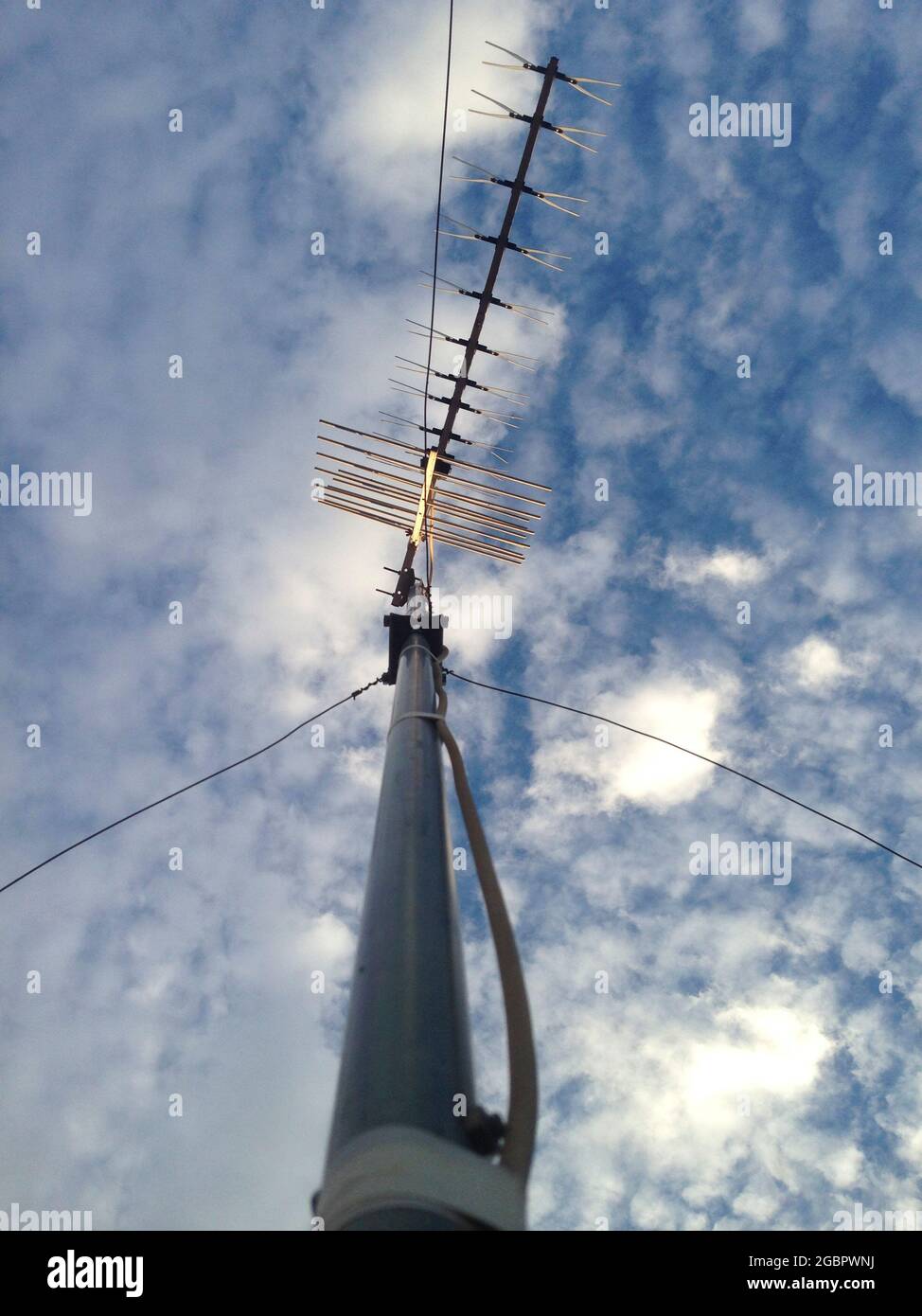 Mobilfunk antennen hi-res stock photography and images - Alamy