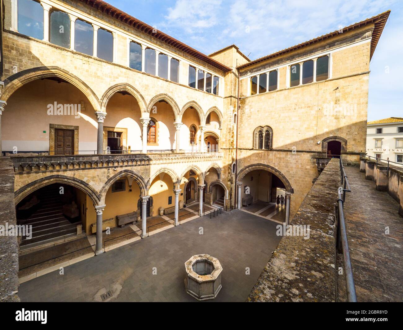Courtyard in the renaissance Vitelleschi palace that hosts the Tarquinia National Archaeological Museum - Tarquinia, Italy Stock Photo