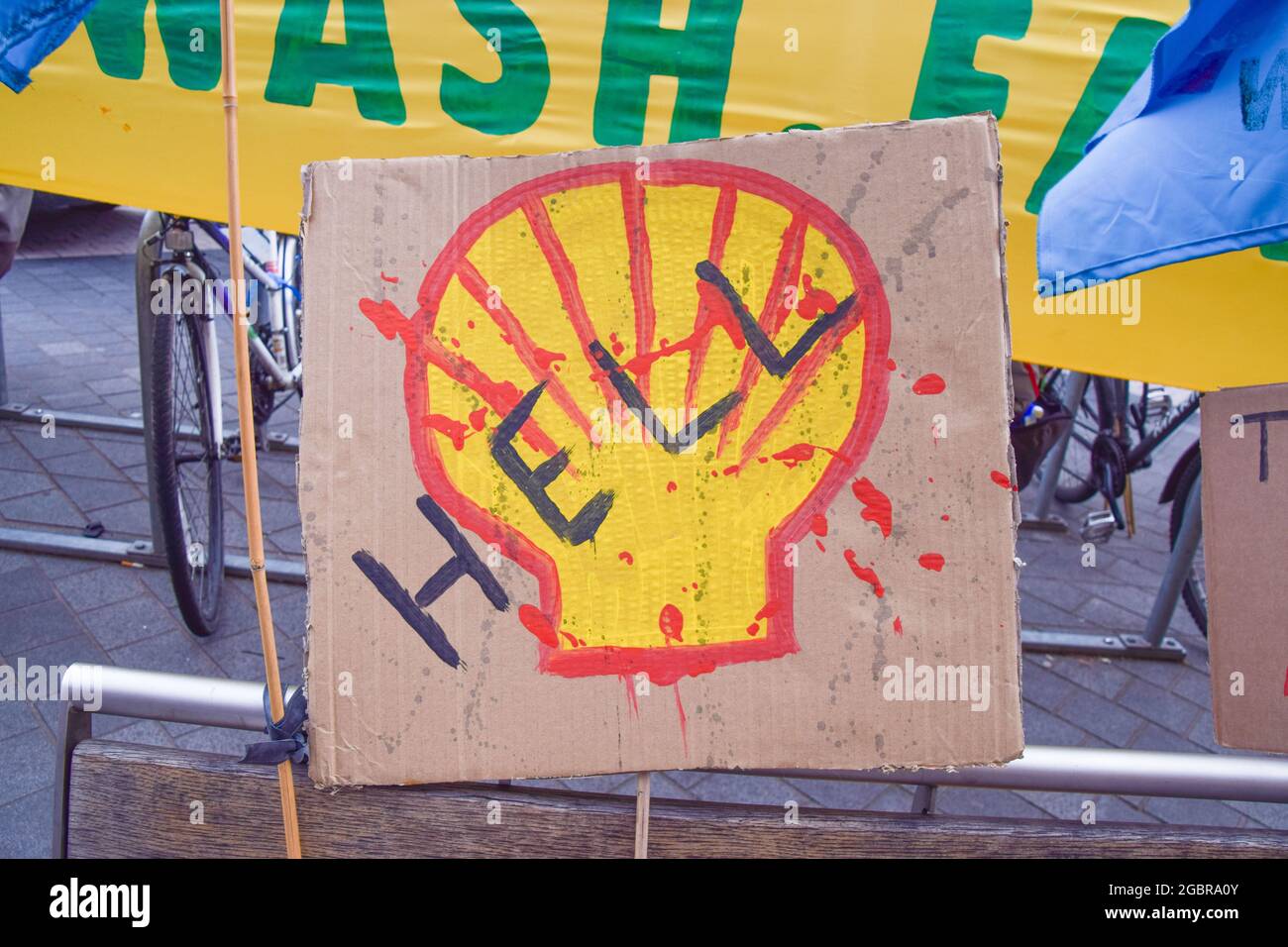 Shell logo history hi-res stock photography and images - Alamy