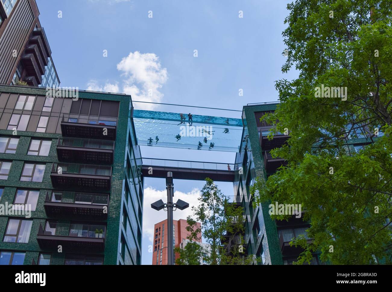 London United Kingdom 5th June 21 People In The Newly Opened Sky Pool A Swimming Pool Suspended 35 Metres Above Ground Between Two Apartment Buildings Next To The Us Embassy In Nine
