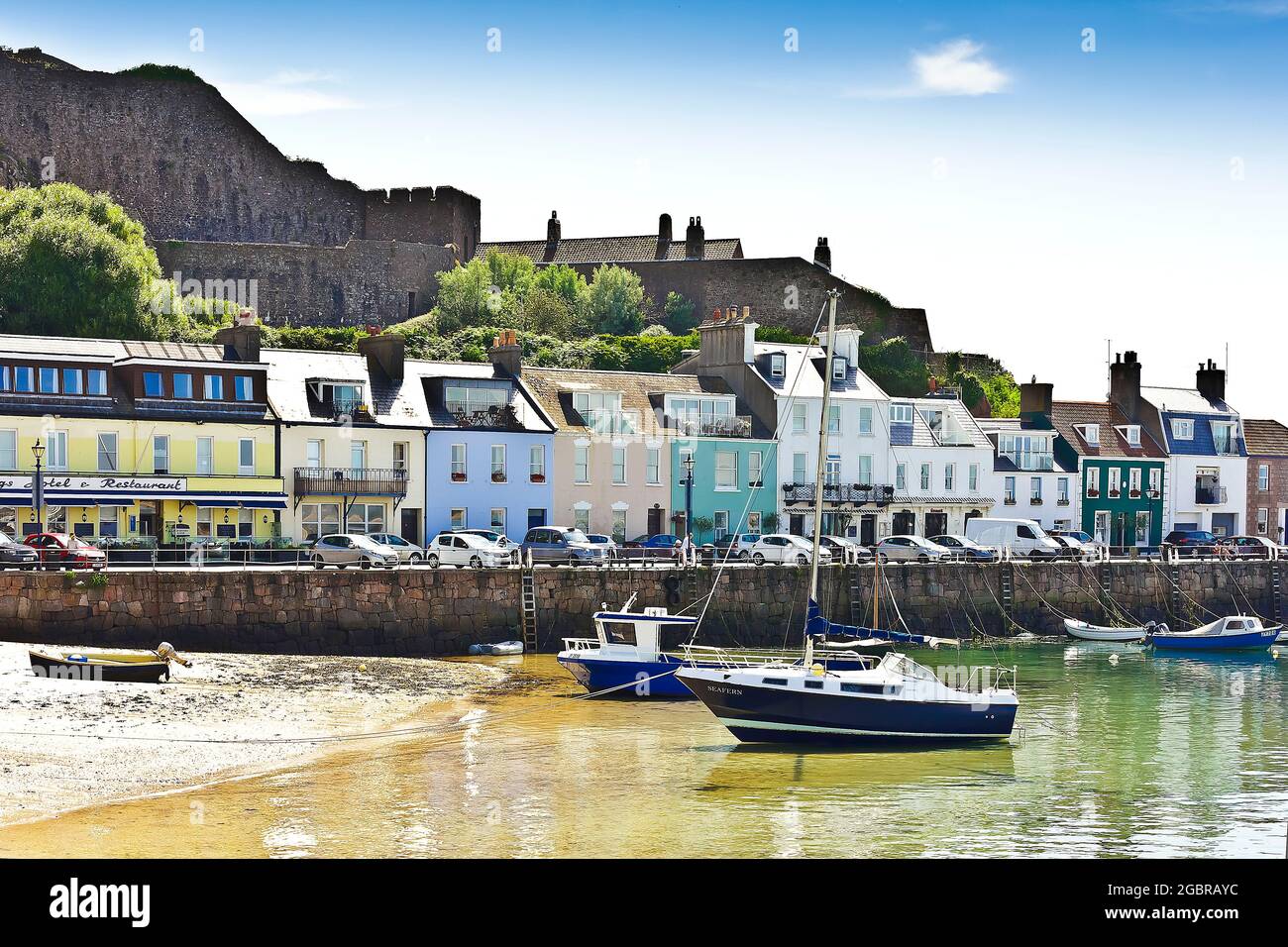 Jersey channel island houses hi-res stock photography and images - Alamy