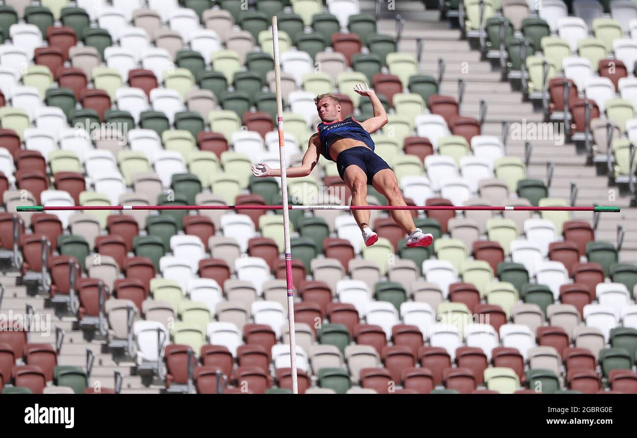 Tokyo, Japan. 5th Aug, 2021. Kevin Mayer of France competes during the Men's Decathlon Pole Vault at the Tokyo 2020 Olympic Games in Tokyo, Japan, Aug. 5, 2021. Credit: Li Ming/Xinhua/Alamy Live News Stock Photo