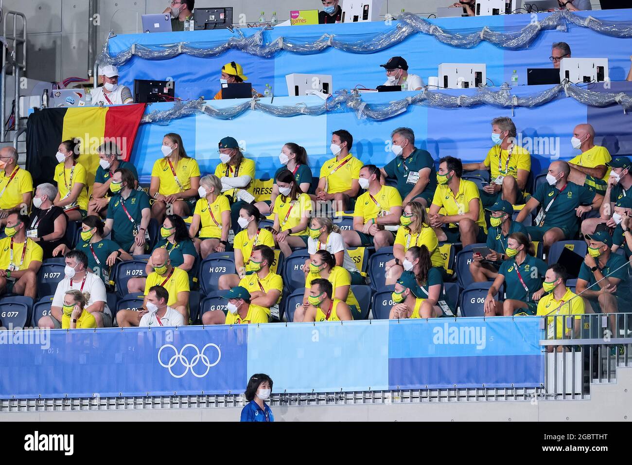 Tokyo, Japan, 5 August, 2021. Team Australia members during the Men's Hockey Gold Medal match between Australia and Belgium on Day 13 of the Tokyo 2020 Olympic Games. Credit: Pete Dovgan/Speed Media/Alamy Live News Stock Photo