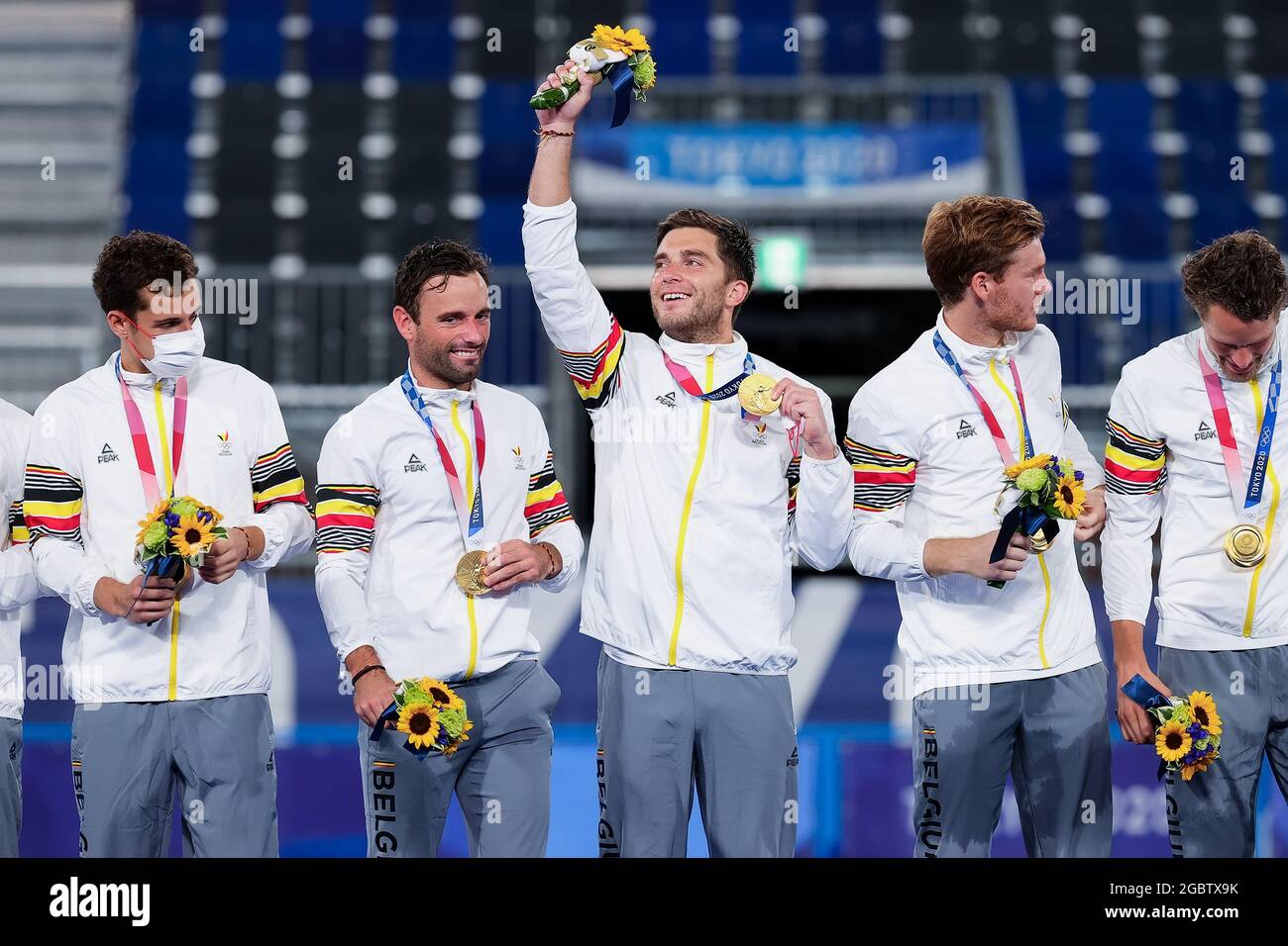 Tokyo, Japan, 5 August, 2021. Belgium players celebrate during the Men's Hockey Gold Medal match between Australia and Belgium on Day 13 of the Tokyo 2020 Olympic Games. Credit: Pete Dovgan/Speed Media/Alamy Live News Stock Photo