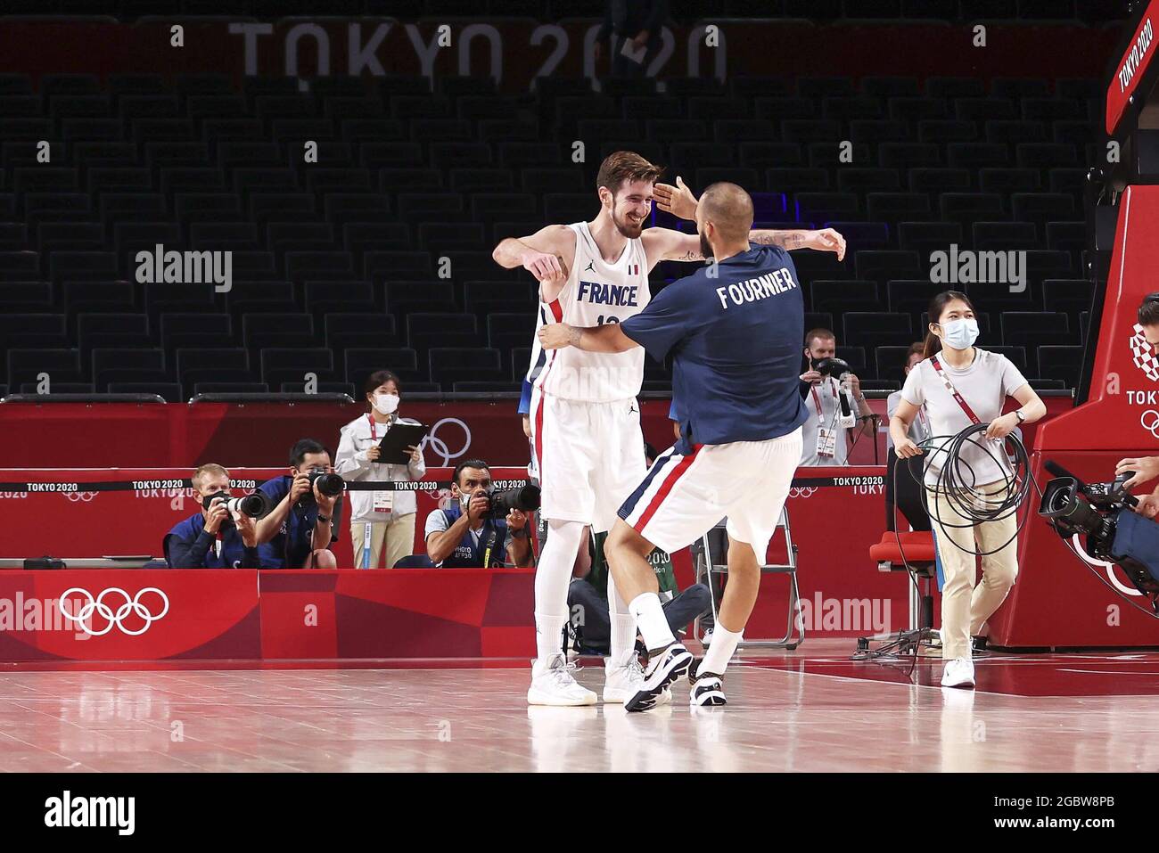 Nando De Colo 12 Of France And Evan Fournier 10 Of France During The Olympic Games Tokyo Basketball Semifinal France Slovenia On August 5 21 At Saitama Super Arena In