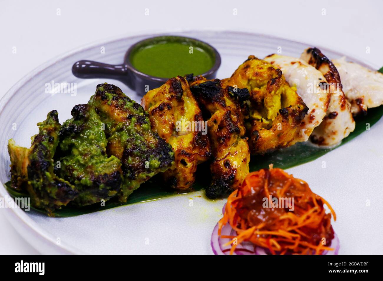 indian food speciality tandoori chicken tikka varieties, cream, saffron