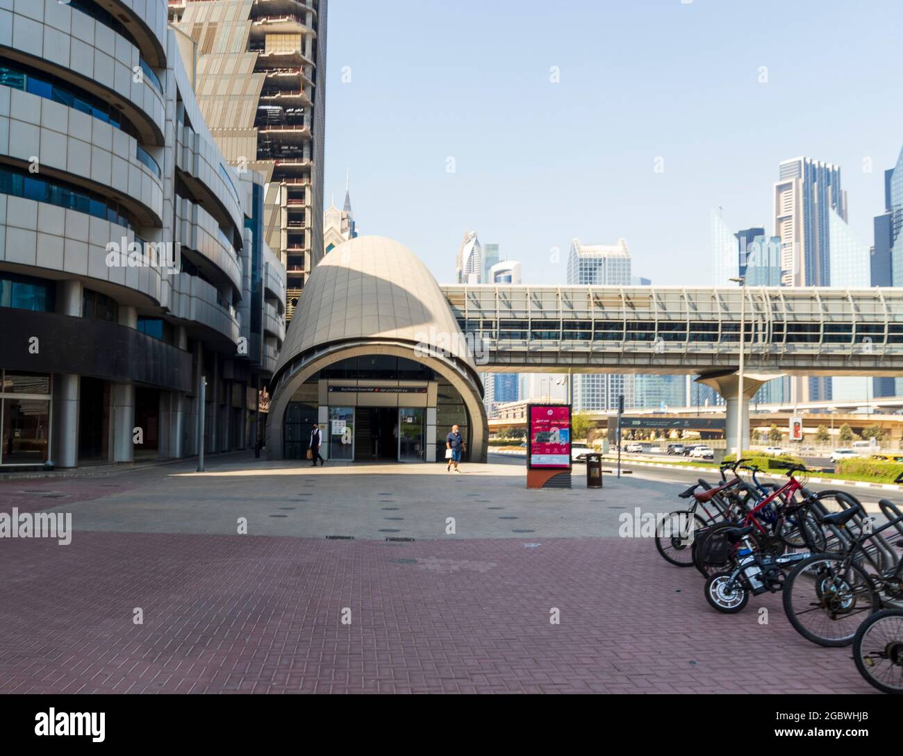 Dubai, UAE - 08.02.2021 - Entrance to the Dubai mall, Burj Khalifa metro  station Stock Photo - Alamy