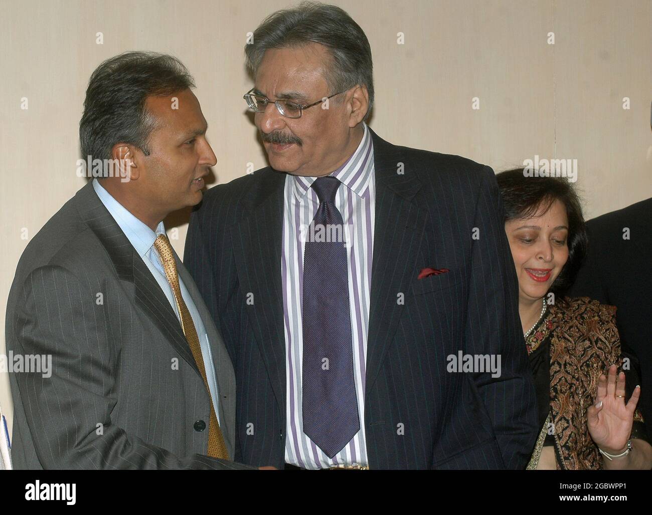 Industrialist Anil Ambani with India Tobacco Company (ITC) Chairman Y.C. Deveshwar in New Delhi on January 09, 2006. Photograph: Sondeep Shankar Stock Photo