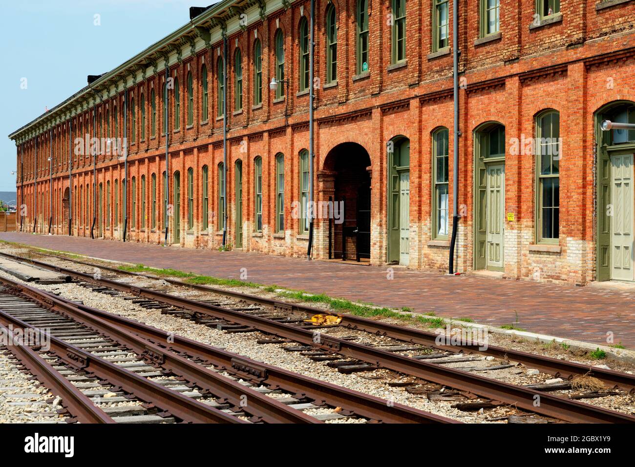 Canada southern railway station hi-res stock photography and images - Alamy