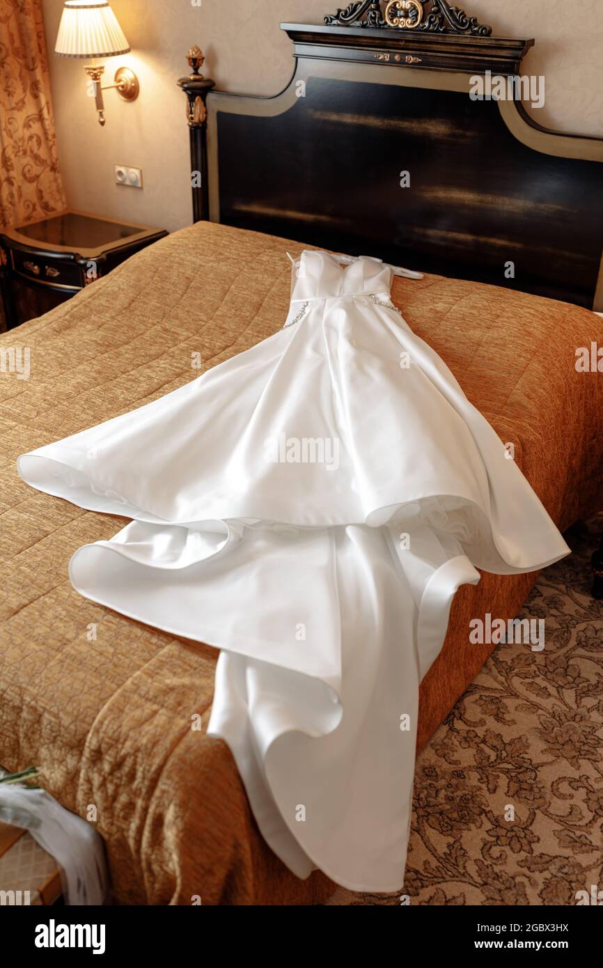 Old fashioned waiting room hi-res stock photography and images - Alamy