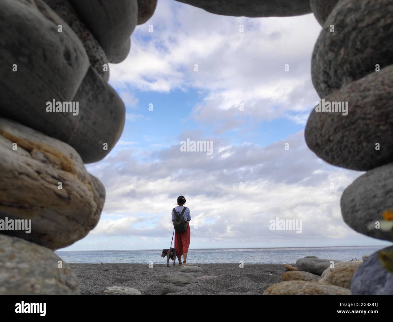 Stone towers on the beach hi-res stock photography and images - Alamy