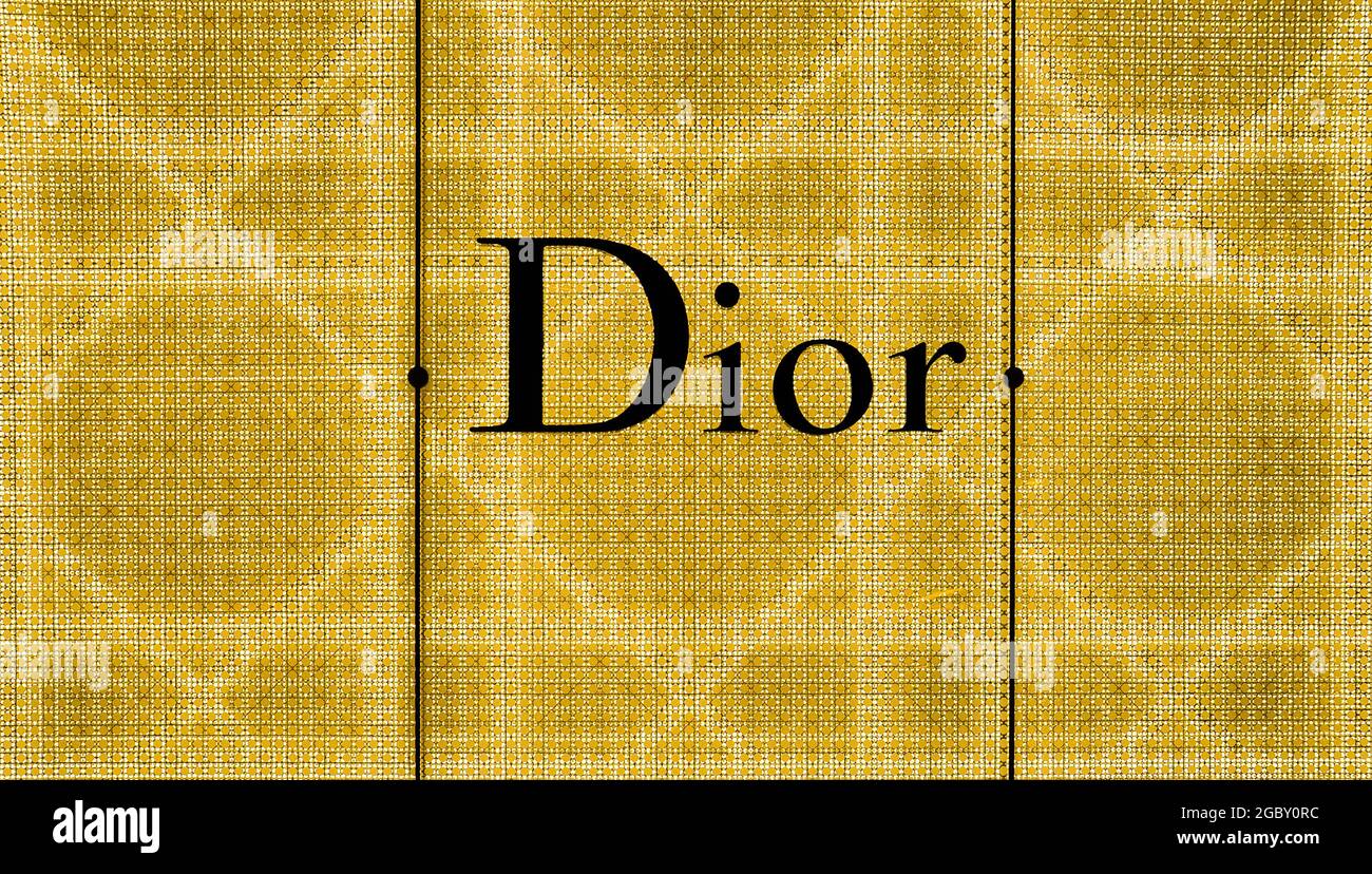 Christian dior shop front hires stock photography and images Alamy