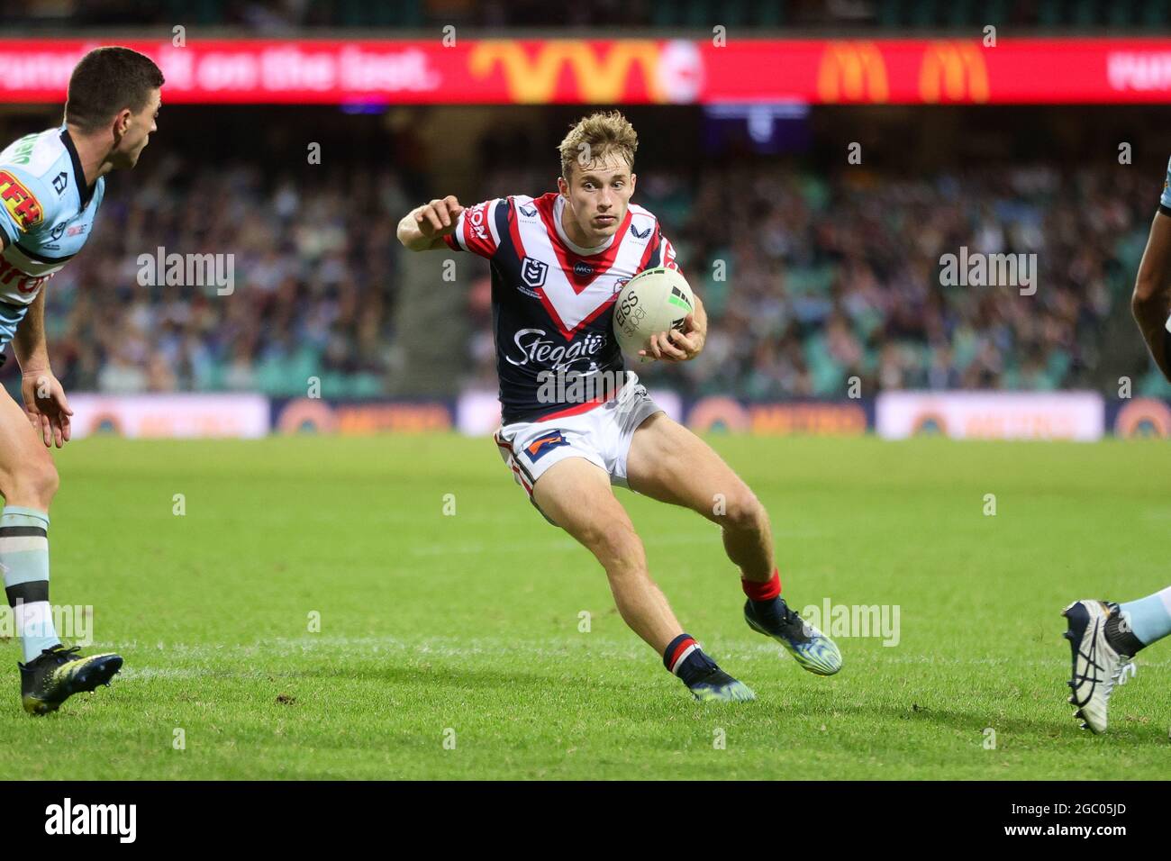 SYDNEY, AUSTRALIA - APRIL 10: Sam Walker of the Roosters about to score a try during the round five NRL match between the Sydney Roosters and Cronulla Sharks at the Sydney Cricket Ground on April 10, 2021 in Sydney, Australia.  Credit: Pete Dovgan/Speed Media/Alamy Live News Stock Photo