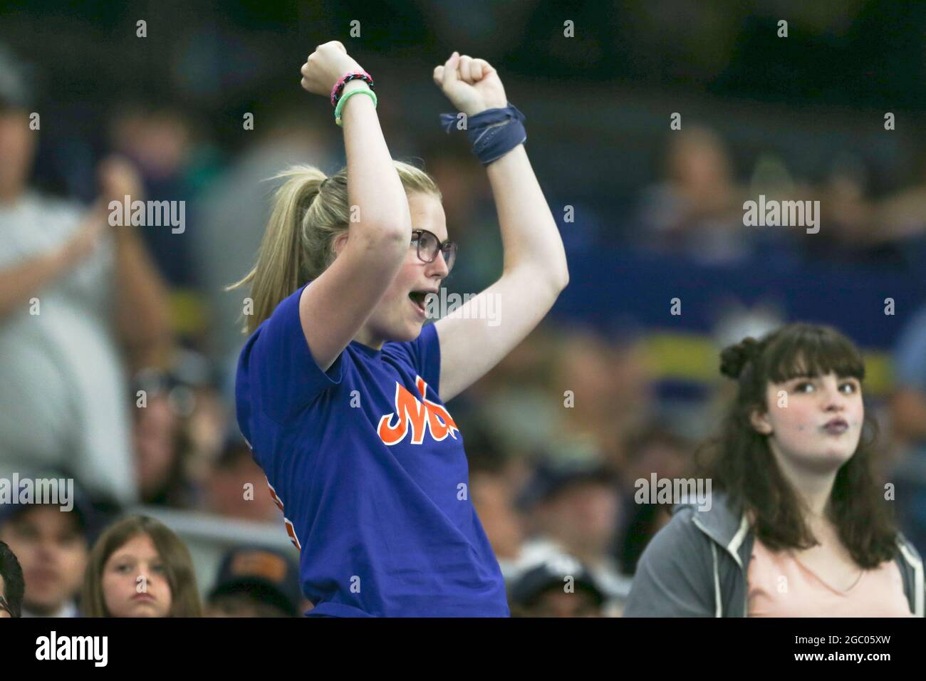 Mets fans hi-res stock photography and images - Alamy