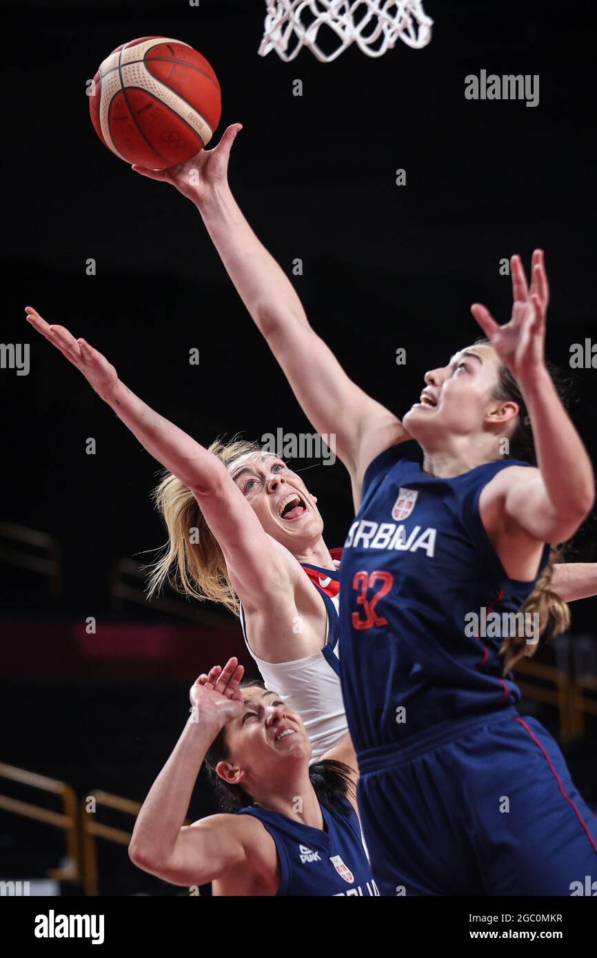 breanna stewart dunk