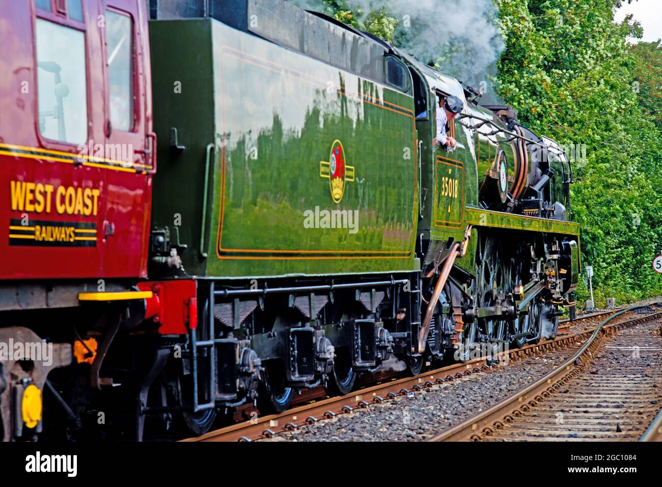 Merchant Navy Class No 35018 British India Line leaving York, Scarborough Spa Express, England, 5th August 2021 Stock Photo