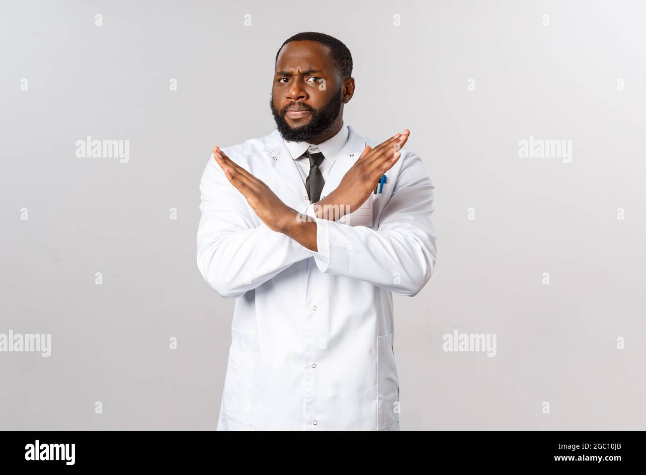 Angry african american doctor hi-res stock photography and images - Alamy
