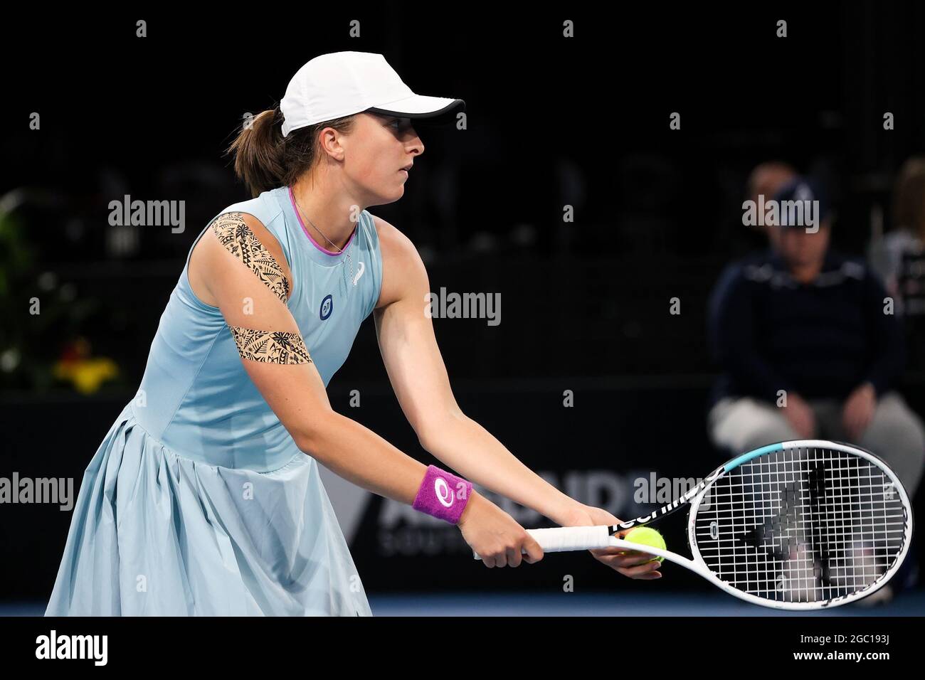 ADELAIDE, AUSTRALIA - FEBRUARY 24: Iga Swiatek of Poland plays a shot against Maddison Inglis of Australia during their singles match on day three of the Adelaide International tennis tournament at Memorial Drive on February 24, 2021 in Adelaide, Australia. (Photo by Peter Mundy/Speed Media/Icon Sportswire) Credit: Peter Mundy/Speed Media/Alamy Live News Stock Photo