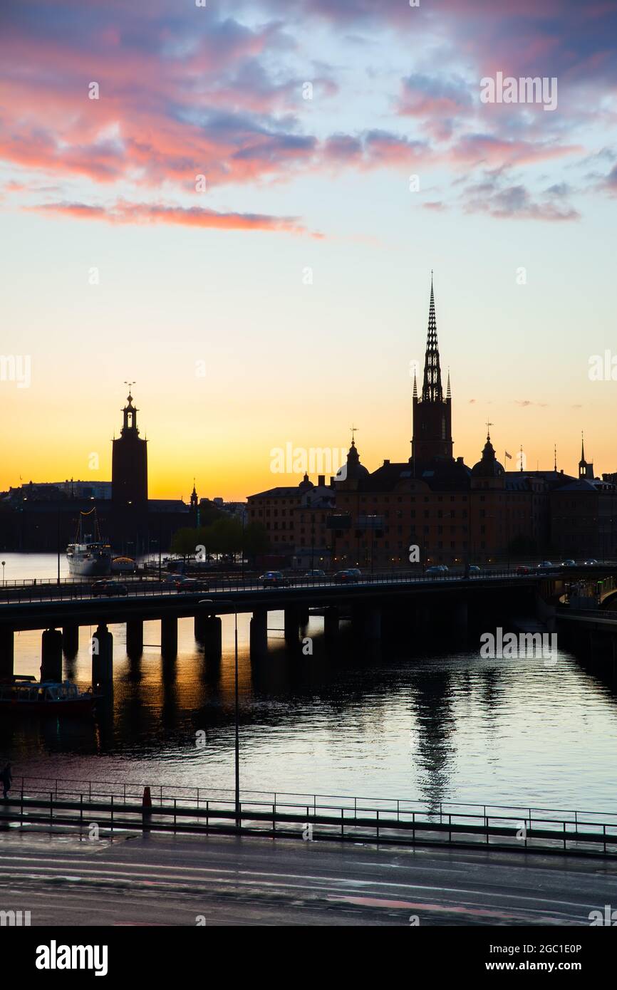 Old town silhouette hi-res stock photography and images - Alamy