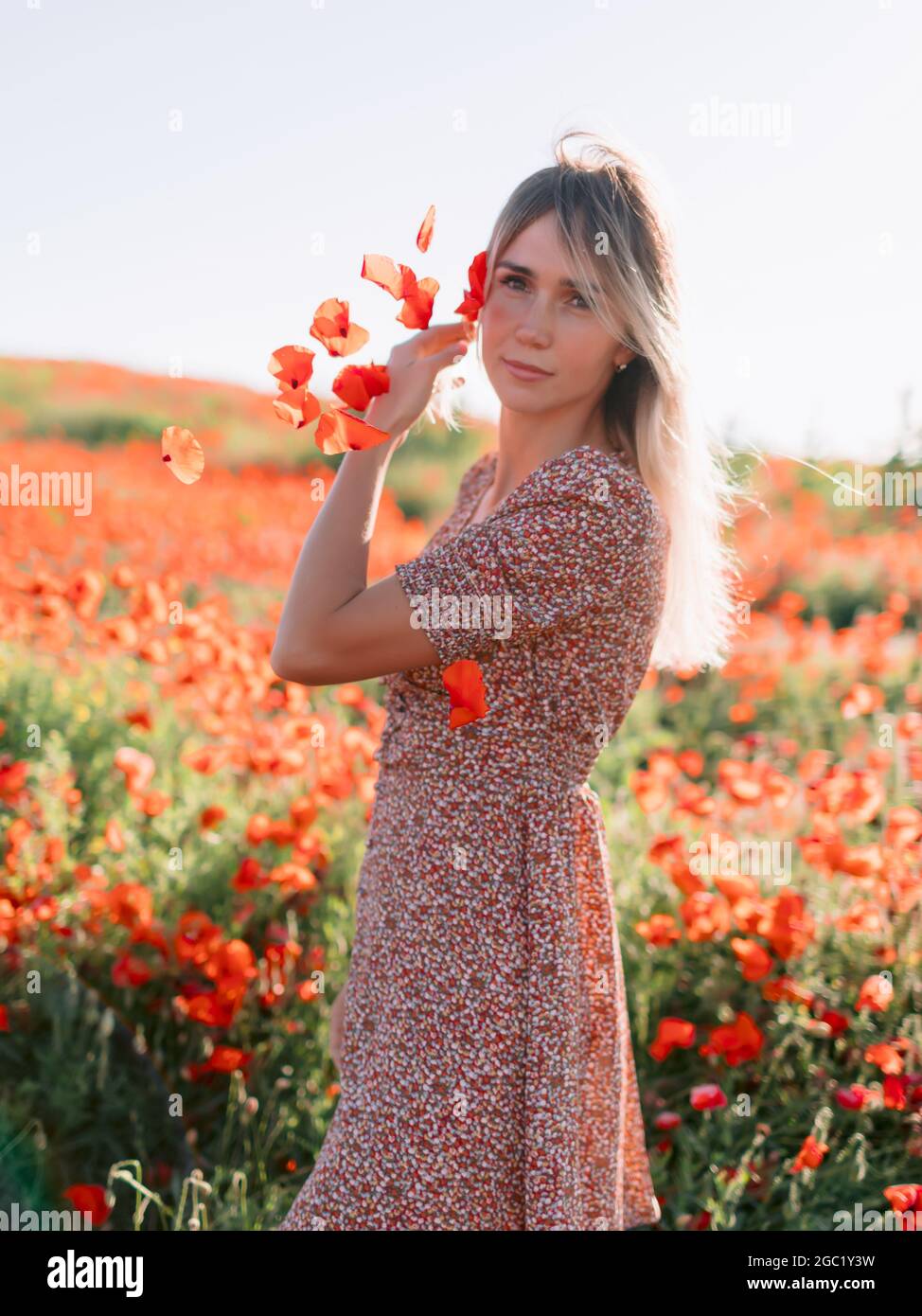 Beautiful young slim blonde woman hi-res stock photography and images ...