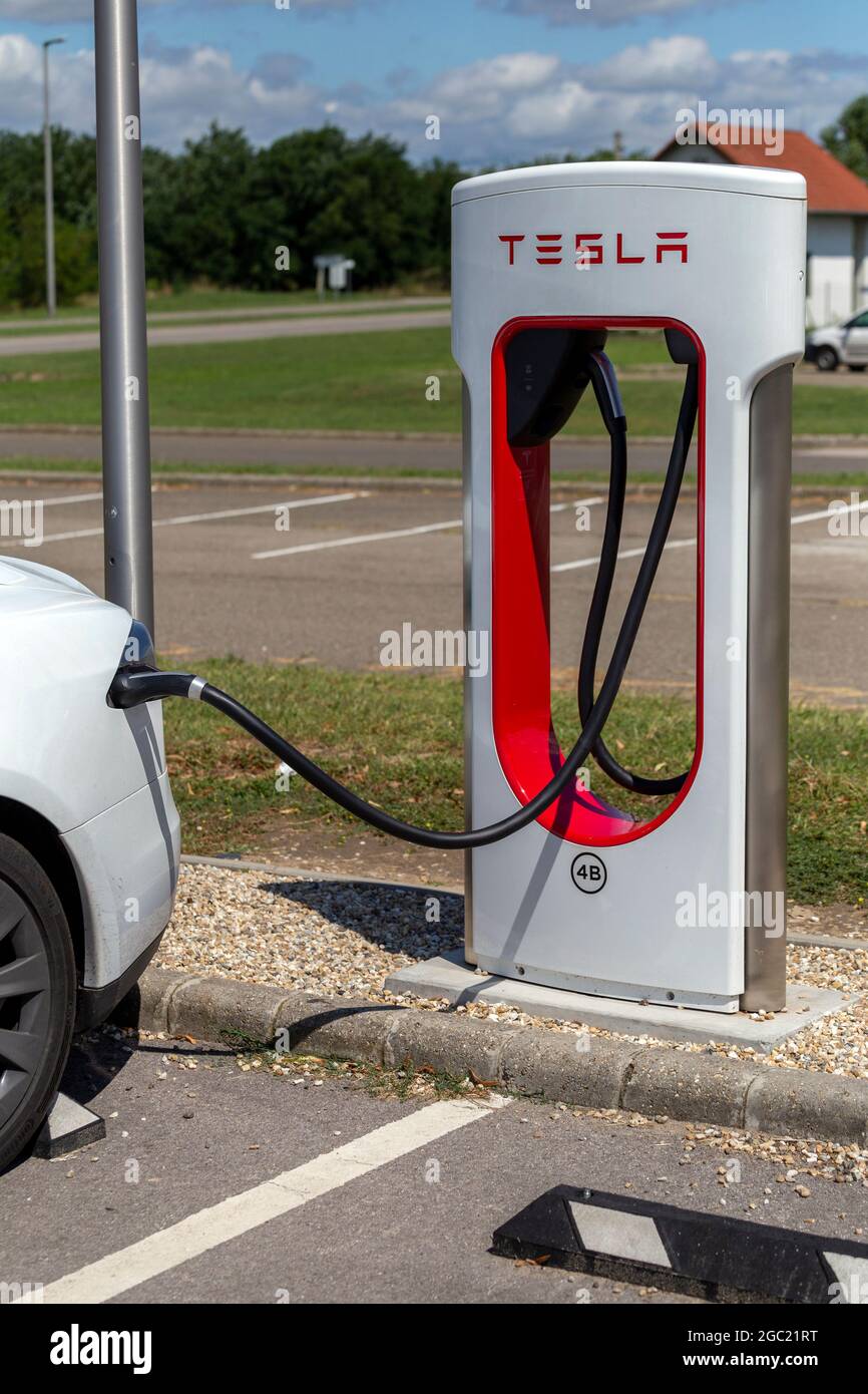 Tesla model s on charge hires stock photography and images Alamy