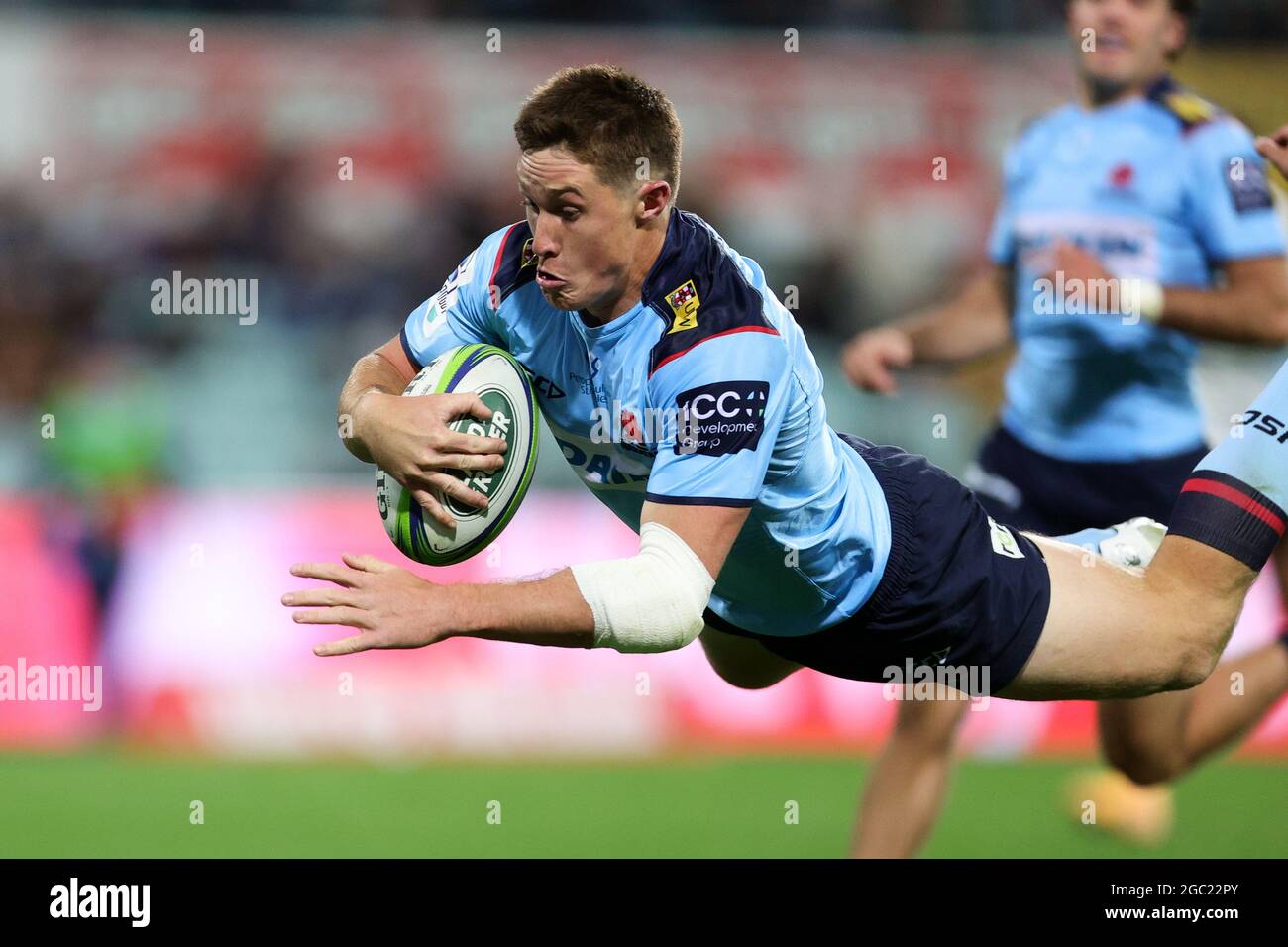 SYDNEY, AUSTRALIA - MAY 14: Alex Newsome of the Waratahs scores a try during round one of the Super Rugby Trans Tasman match between the NSW Waratahs and Hurricanes at Sydney Cricket Ground on May 14, 2021 in Sydney, Australia. (Photo by Pete Dovgan/Speed Media/Icon Sportswire). Credit: Pete Dovgan/Speed Media/Alamy Live News Stock Photo