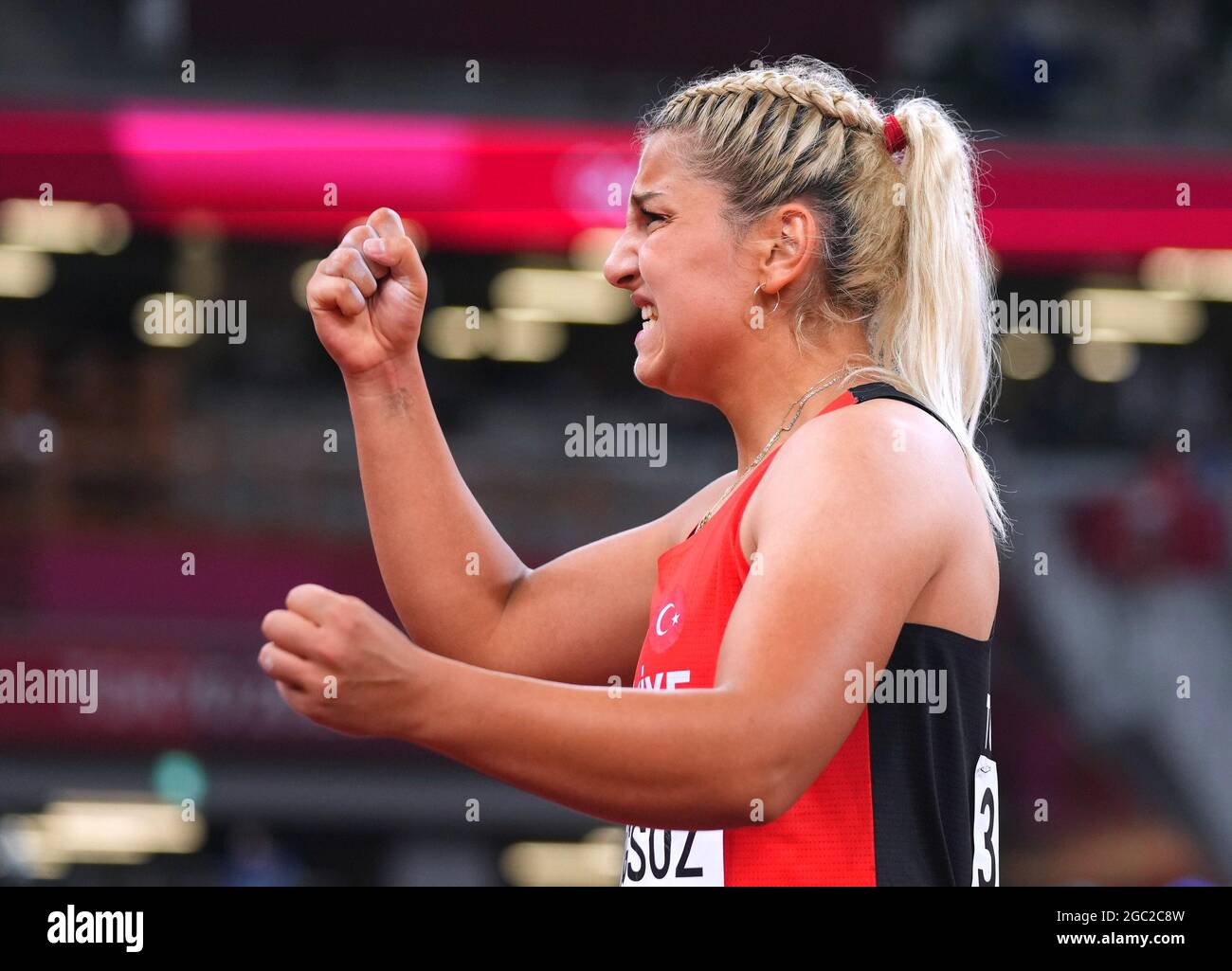 Javelin olympics womens hires stock photography and images Alamy