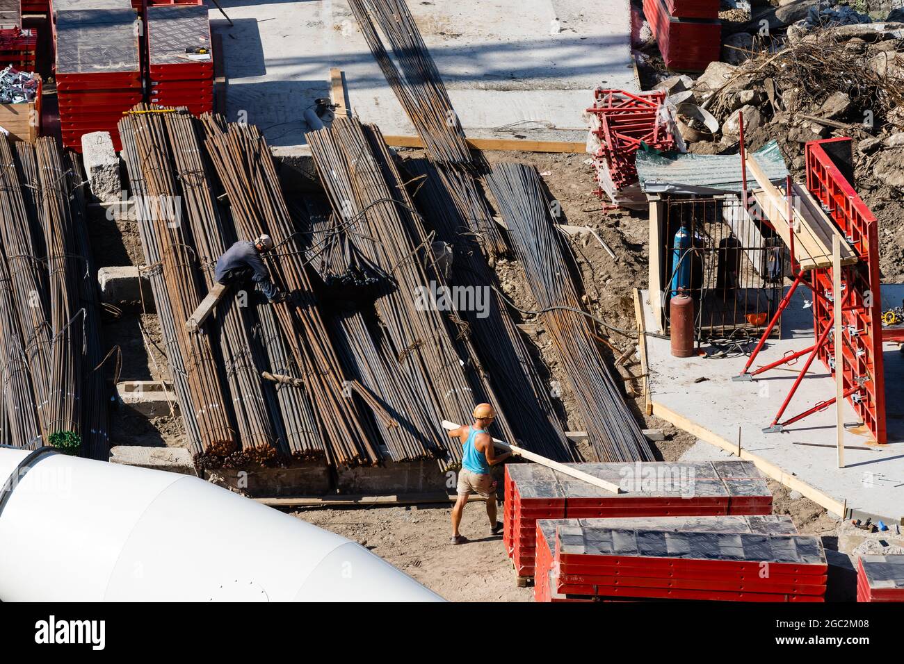 workers make metal reinforcement for the foundation Stock Photo - Alamy