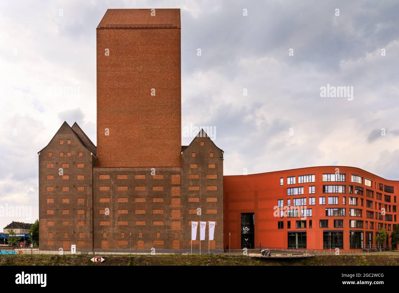 Landesarchiv NRW, historic granary building now the NRW State Archive Department Rheinland, Inner Harbour, Duisburg, Germany Stock Photo