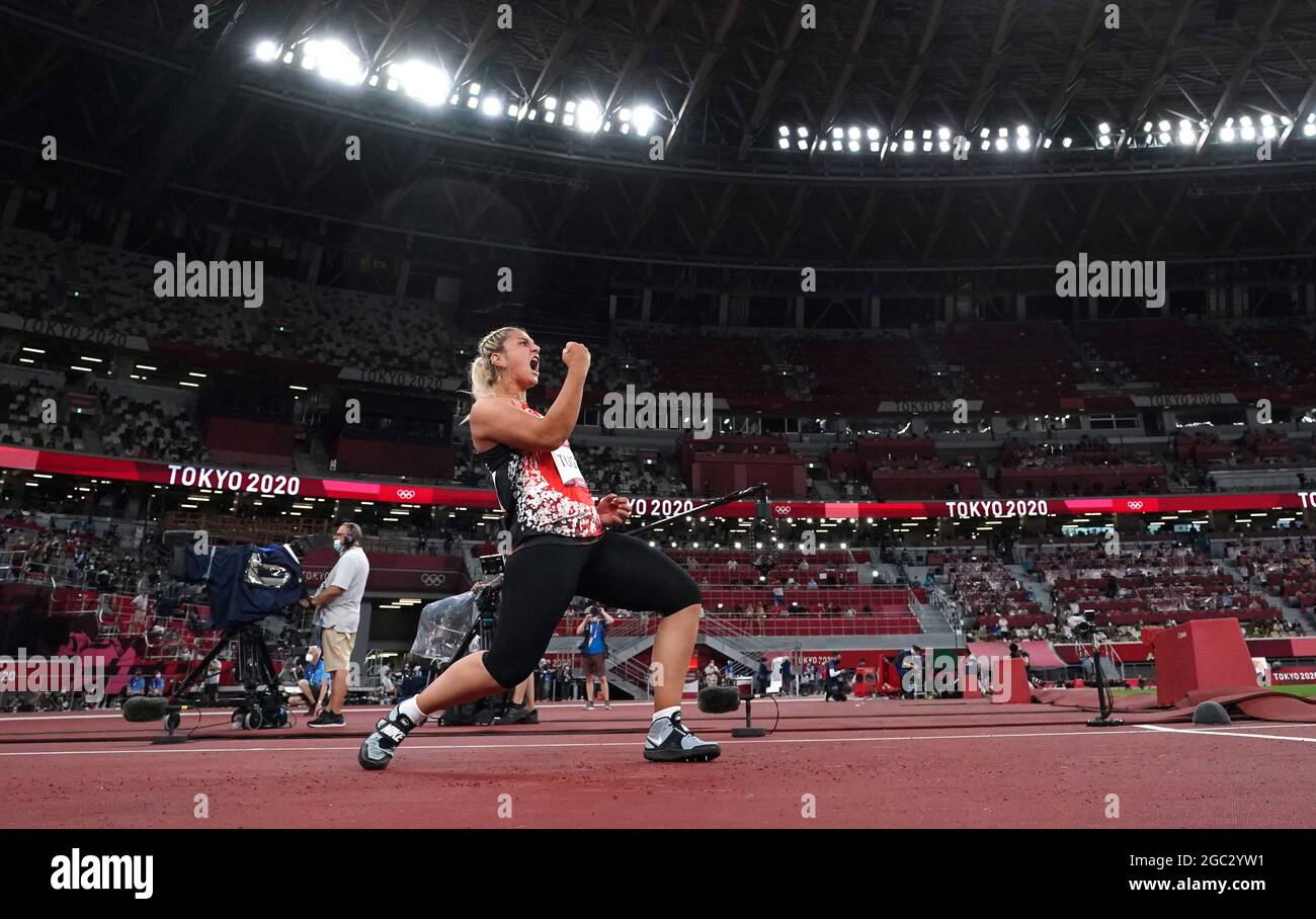 Javelin olympics womens hires stock photography and images Alamy