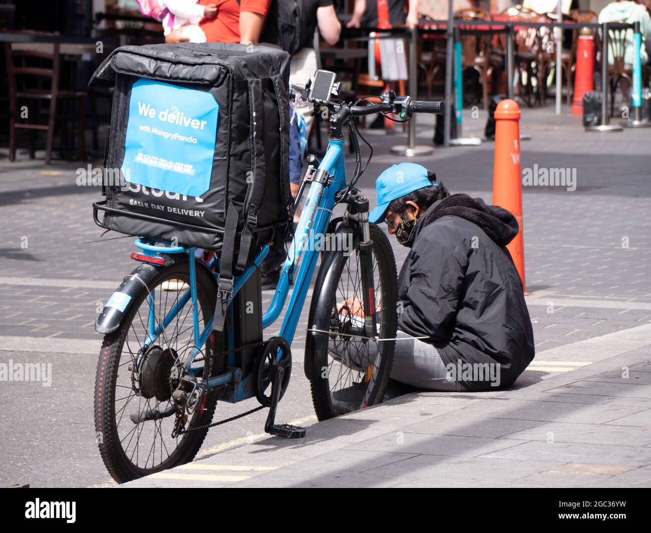 bike delivery jobs london