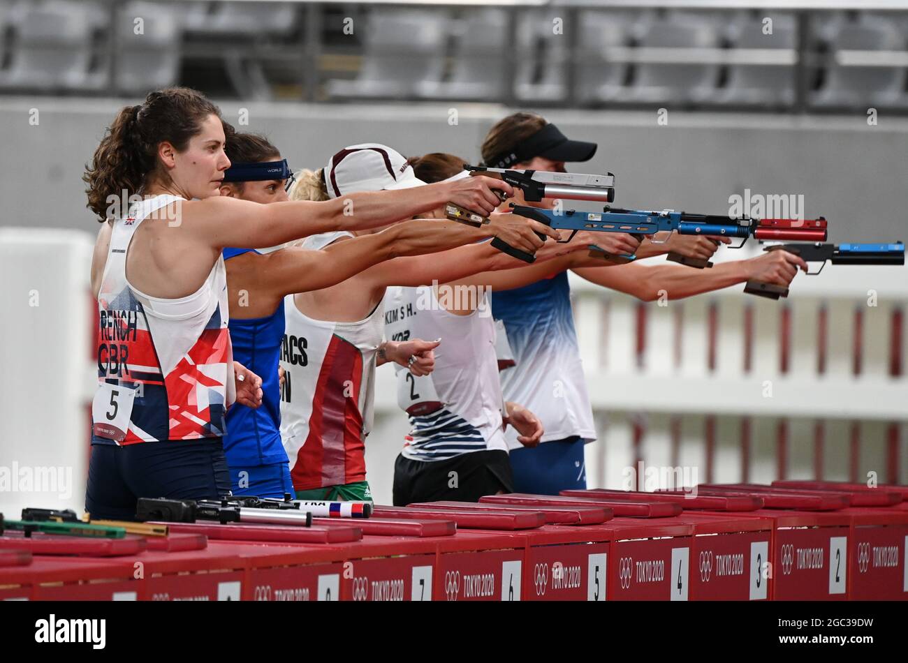 Tokyo, Japan. 6th Aug, 2021. Kate French (1st L) of Britain competes in the shooting portion of the women's individual of modern pentathlon at Tokyo 2020 Olympic Games, in Tokyo, Japan, Aug. 6, 2021. Credit: Dai Tianfang/Xinhua/Alamy Live News Stock Photo