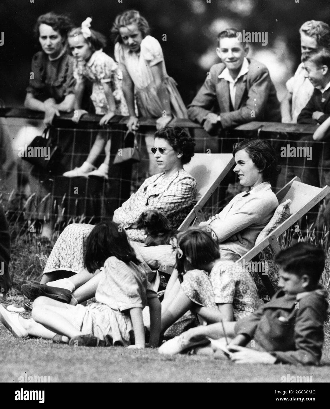Princess Elizabeth And Lady Brabourne Watching Their Husbands Play Cricket  For The Mersham Team 30 July 1949 Stock Photo - Alamy